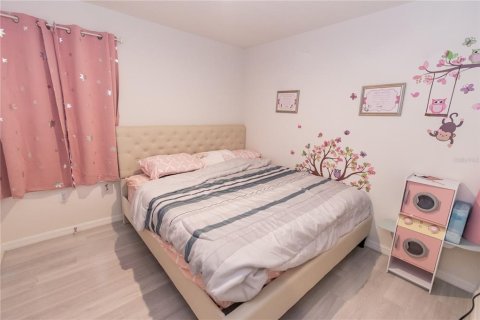 Townhouse in Kissimmee, Florida 3 bedrooms, 148.83 sq.m. № 1879664 - photo 26