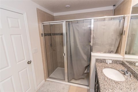 Townhouse in Kissimmee, Florida 3 bedrooms, 148.83 sq.m. № 1879664 - photo 3