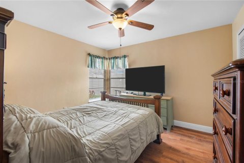 Villa ou maison à vendre à Cape Coral, Floride: 3 chambres, 137.22 m2 № 1900012 - photo 19