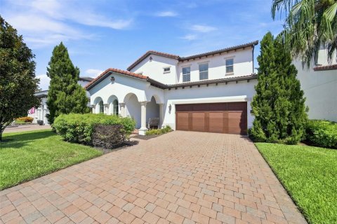 House in Orlando, Florida 5 bedrooms, 362.32 sq.m. № 2266961