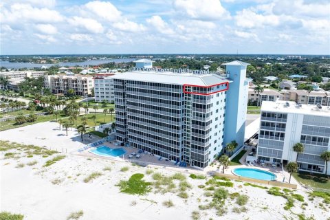 Condo à Venice, Floride, 2 chambres  № 2419853
