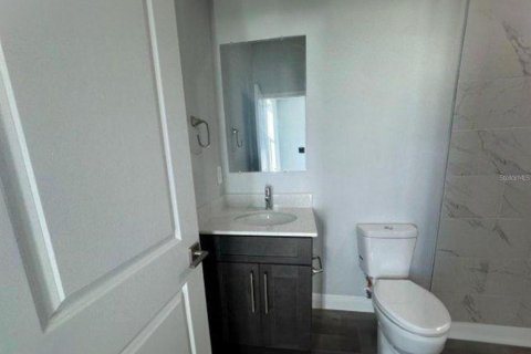 House in Lakeland, Florida 2 bedrooms, 76.09 sq.m. № 1915919 - photo 4