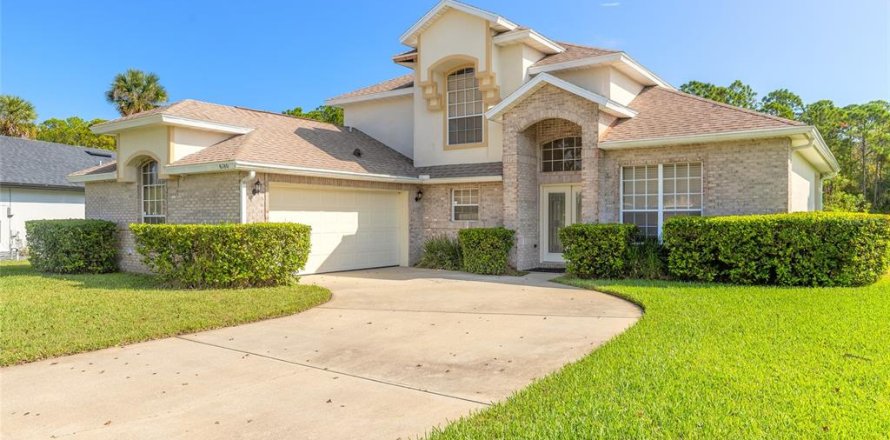 House in Port Orange, Florida 3 bedrooms, 175.77 sq.m. № 1449995