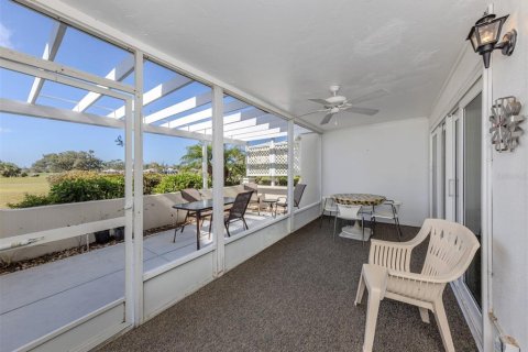 Condo in Venice, Florida, 2 bedrooms  № 1537733 - photo 21