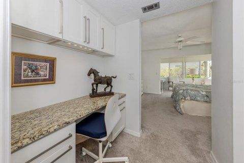 Condo in Venice, Florida, 2 bedrooms  № 1537733 - photo 16