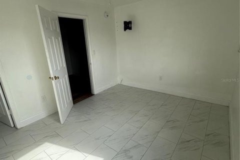 Apartment in Tampa, Florida 1 bedroom, 48.77 sq.m. № 2093780 - photo 4