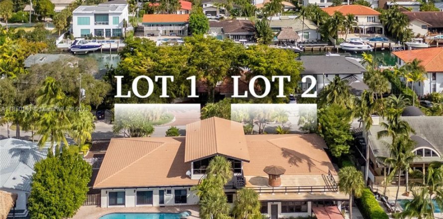 House in North Miami, Florida 6 bedrooms, 574.14 sq.m. № 1857145
