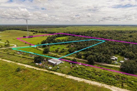 Terrain à Myakka City, Floride № 2401206