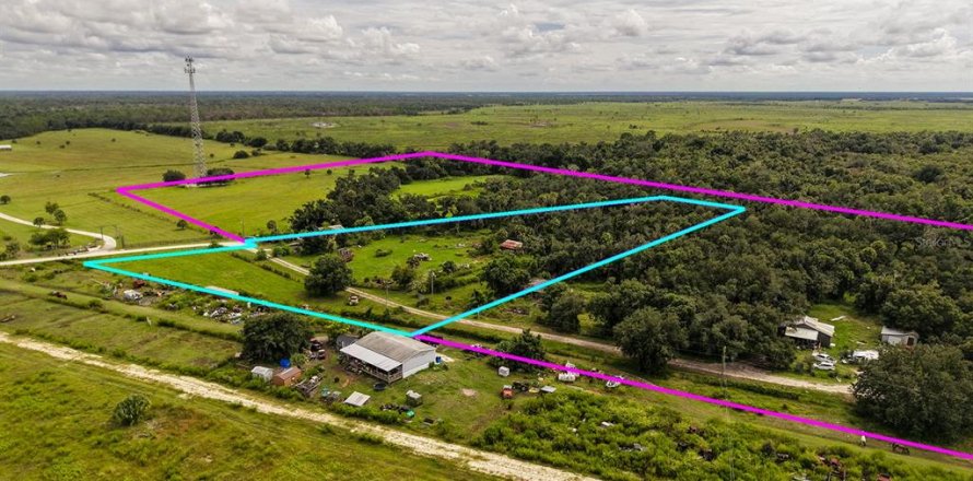 Terrain à Myakka City, Floride № 2401206
