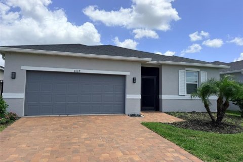 House in Sarasota, Florida 4 bedrooms, 184.23 sq.m. № 2150377 - photo 2