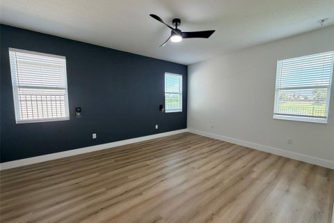 House in Sarasota, Florida 4 bedrooms, 184.23 sq.m. № 2150377 - photo 8