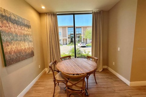 Townhouse in Kissimmee, Florida 4 bedrooms, 203.92 sq.m. № 985983 - photo 5
