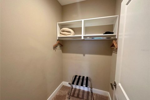 Townhouse in Kissimmee, Florida 4 bedrooms, 203.92 sq.m. № 985983 - photo 17