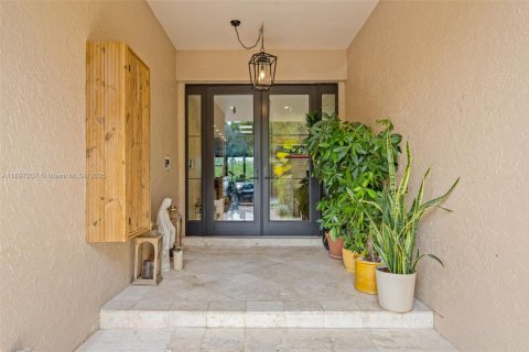Adosado en alquiler en Palmetto Bay, Florida, 2 dormitorios, 246.28 m2 № 2079386 - foto 3