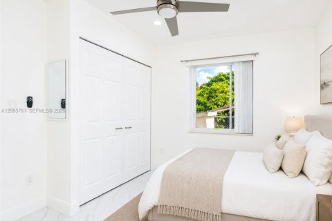 Villa ou maison à vendre à Miami, Floride: 3 chambres, 107.86 m2 № 2355518 - photo 28