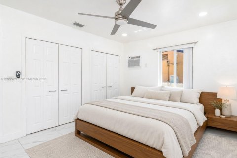 Villa ou maison à vendre à Miami, Floride: 3 chambres, 107.86 m2 № 2355518 - photo 23