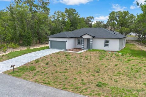 House in Dunnellon, Florida 4 bedrooms, 173.73 sq.m. № 2110589 - photo 3