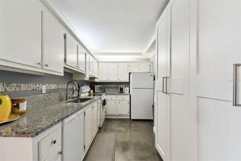 Купить кондоминиум в Клируотер, Флорида 3 комнаты, 70.61м2, № 1792005 - фото 11