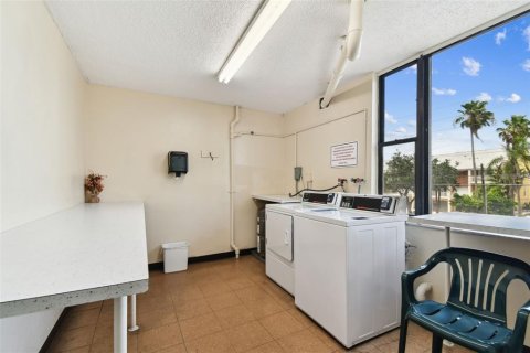 Купить кондоминиум в Клируотер, Флорида 3 комнаты, 70.61м2, № 1792005 - фото 30