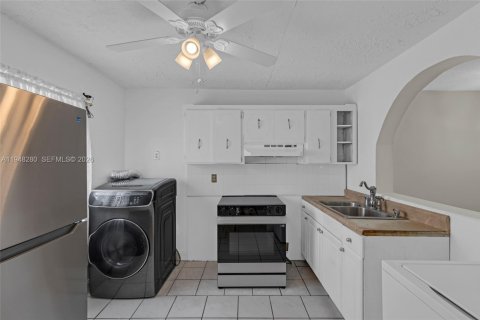 Condominio en venta en Davie, Florida, 2 dormitorios, 83.61 m2 № 2004329 - foto 7