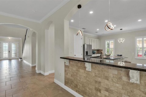 House in Lakeland, Florida 5 bedrooms, 404.68 sq.m. № 1898577 - photo 14