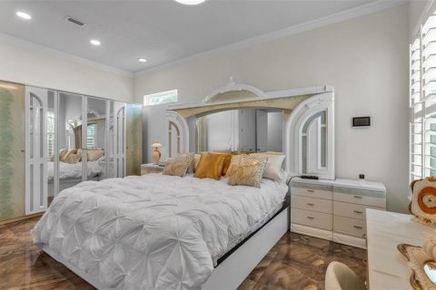House in Lakeland, Florida 5 bedrooms, 404.68 sq.m. № 1898577 - photo 28