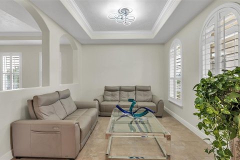 House in Lakeland, Florida 5 bedrooms, 404.68 sq.m. № 1898577 - photo 7