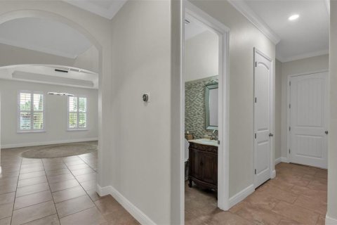 House in Lakeland, Florida 5 bedrooms, 404.68 sq.m. № 1898577 - photo 25