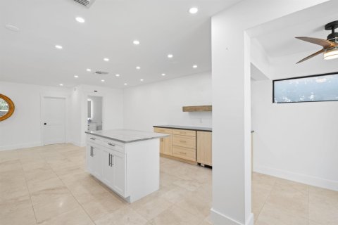 Villa ou maison à vendre à Jupiter, Floride: 3 chambres, 186.92 m2 № 2077799 - photo 8