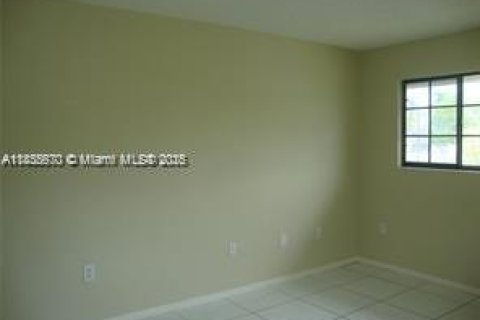 Снять в аренду кондоминиум в Майами, Флорида 2 спальни, 85.19м2, № 1958374 - фото 9