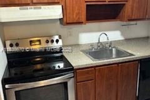 Снять в аренду кондоминиум в Майами, Флорида 2 спальни, 85.19м2, № 1958374 - фото 19