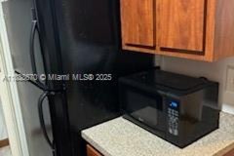 Снять в аренду кондоминиум в Майами, Флорида 2 спальни, 85.19м2, № 1958374 - фото 20