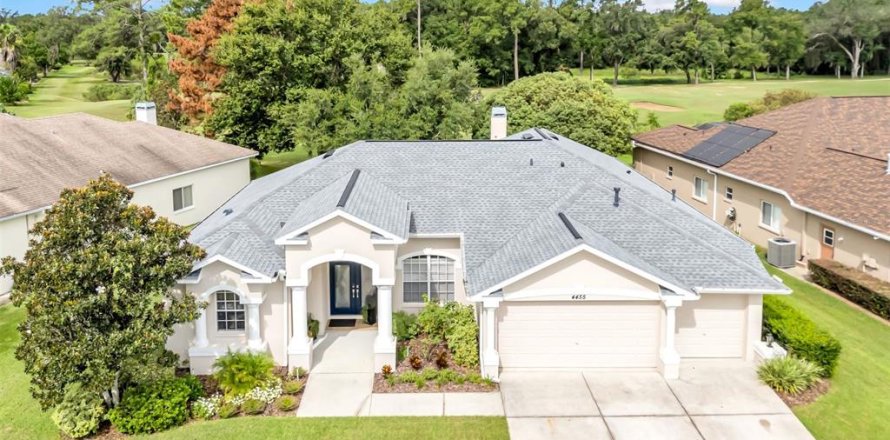 Villa ou maison à Brooksville, Floride 4 chambres, 205.5 m2 № 1901527