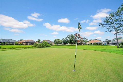 House in Brooksville, Florida 4 bedrooms, 205.5 sq.m. № 1901527 - photo 7