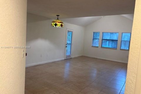 Condominio en venta en Miami, Florida, 2 dormitorios, 97.83 m2 № 2002559 - foto 9