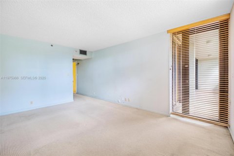 Copropriété à vendre à Key Biscayne, Floride: 2 chambres, 124.02 m2 № 2174961 - photo 25