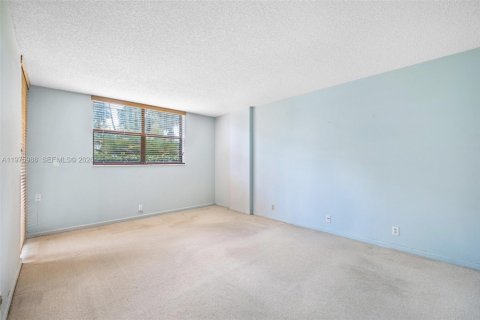 Copropriété à vendre à Key Biscayne, Floride: 2 chambres, 124.02 m2 № 2174961 - photo 21