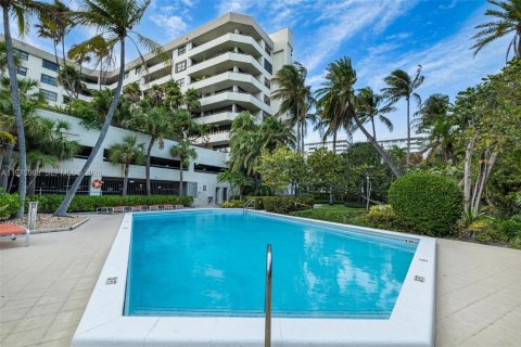 Condo à Key Biscayne, Floride, 2 chambres  № 2174961