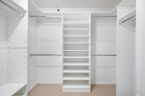 Copropriété à vendre à Key Biscayne, Floride: 2 chambres, 124.02 m2 № 2174961 - photo 20