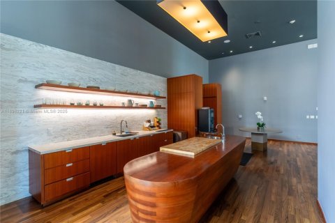 Купить кондоминиум в Майами, Флорида 1 спальня, 66.52м2, № 2014317 - фото 23