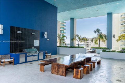 Купить кондоминиум в Майами, Флорида 1 спальня, 66.52м2, № 2014317 - фото 20