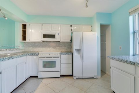 Condominio en venta en Palm City, Florida, 2 dormitorios, 124.21 m2 № 1708691 - foto 16