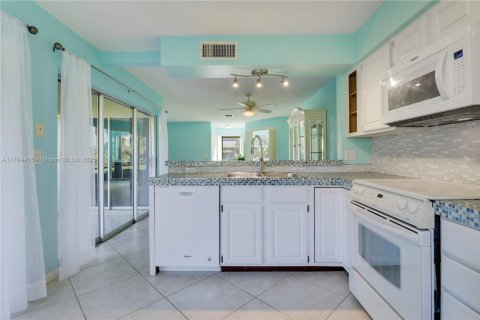 Condominio en venta en Palm City, Florida, 2 dormitorios, 124.21 m2 № 1708691 - foto 18