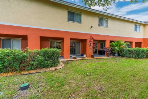 Copropriété à vendre à Davie, Floride: 3 chambres, 136.94 m2 № 2040888 - photo 26