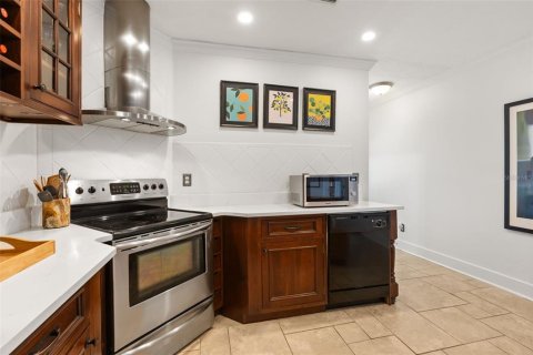 Villa ou maison à vendre à Orlando, Floride: 3 chambres, 120.77 m2 № 2398796 - photo 11