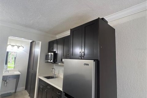 Condominio en alquiler en Davenport, Florida, 1 dormitorio, 27.87 m2 № 2142560 - foto 8