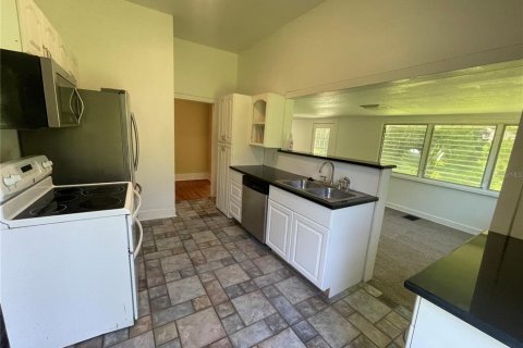 House in Brooksville, Florida 3 bedrooms, 174.28 sq.m. № 1881004 - photo 6