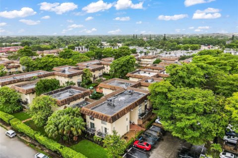 Casa en Miami, Florida 3 dormitorios, 133.97 m2 № 1953465