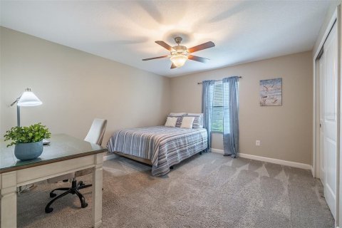 Townhouse in Lutz, Florida 3 bedrooms, 213.95 sq.m. № 1826186 - photo 28