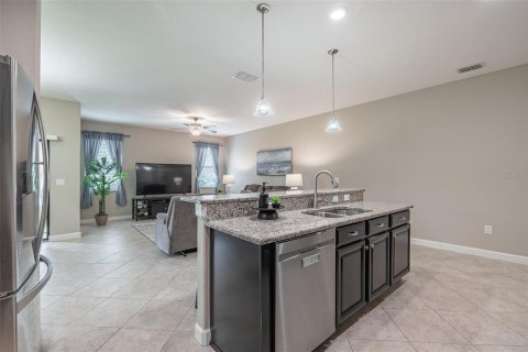 Townhouse in Lutz, Florida 3 bedrooms, 213.95 sq.m. № 1826186 - photo 17